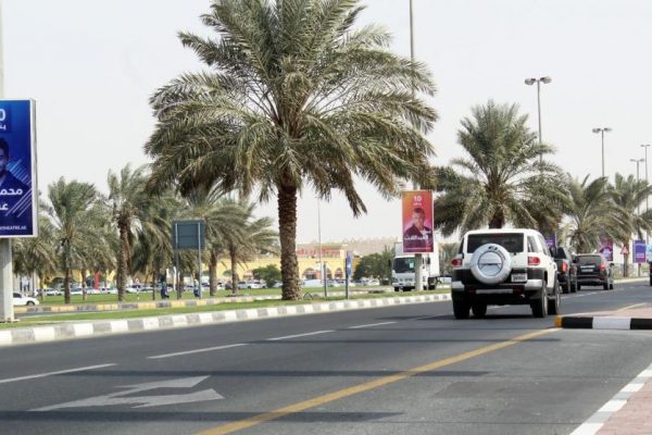 Back-Lit Lamppost  in-front of Zero 6 Mall